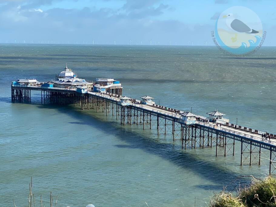 Central Llandudno, Private Parking Near To Beach, Pier & Shops Экстерьер фото
